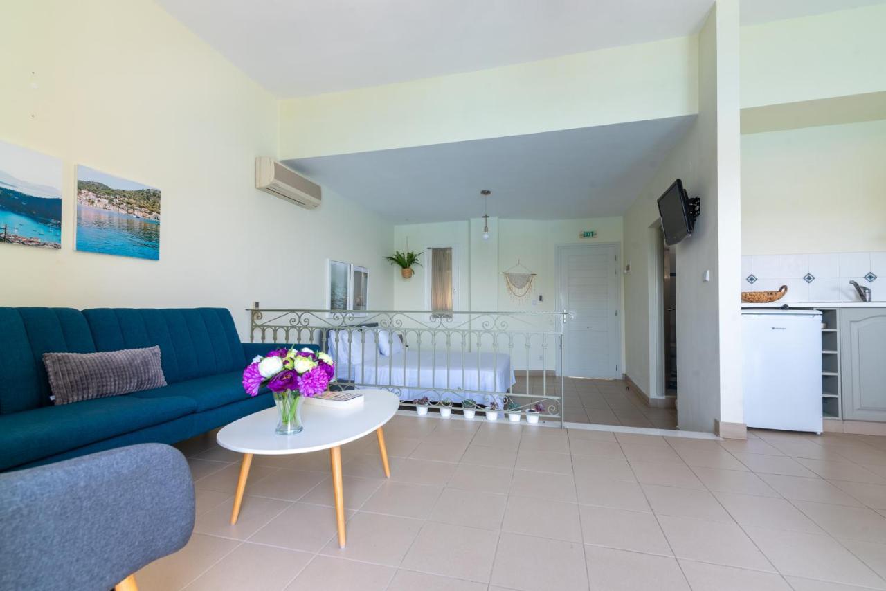 Hotel Omirikon Vathy  Extérieur photo