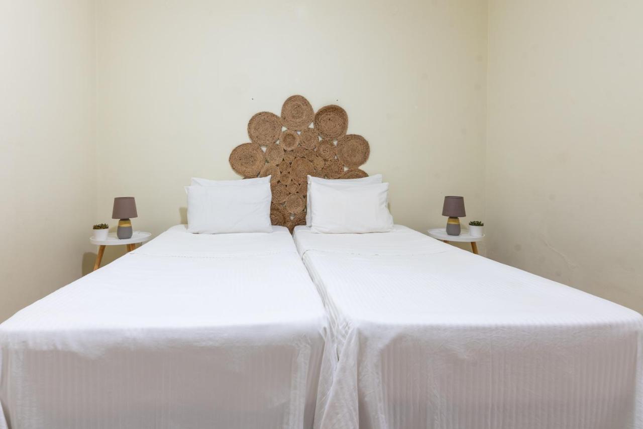 Hotel Omirikon Vathy  Extérieur photo